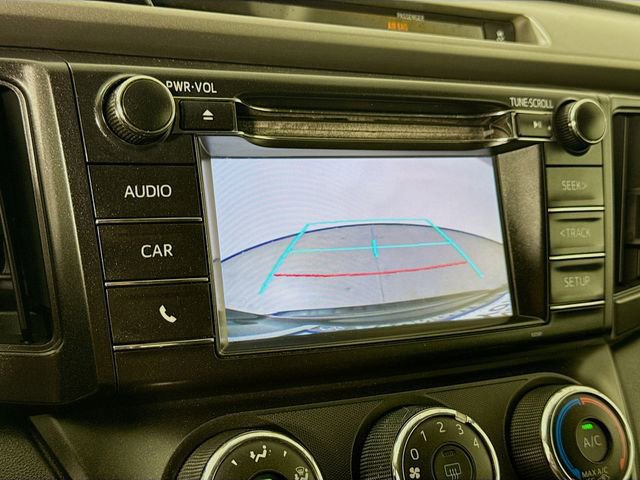 Used 2016 Toyota RAV4 LE image 13