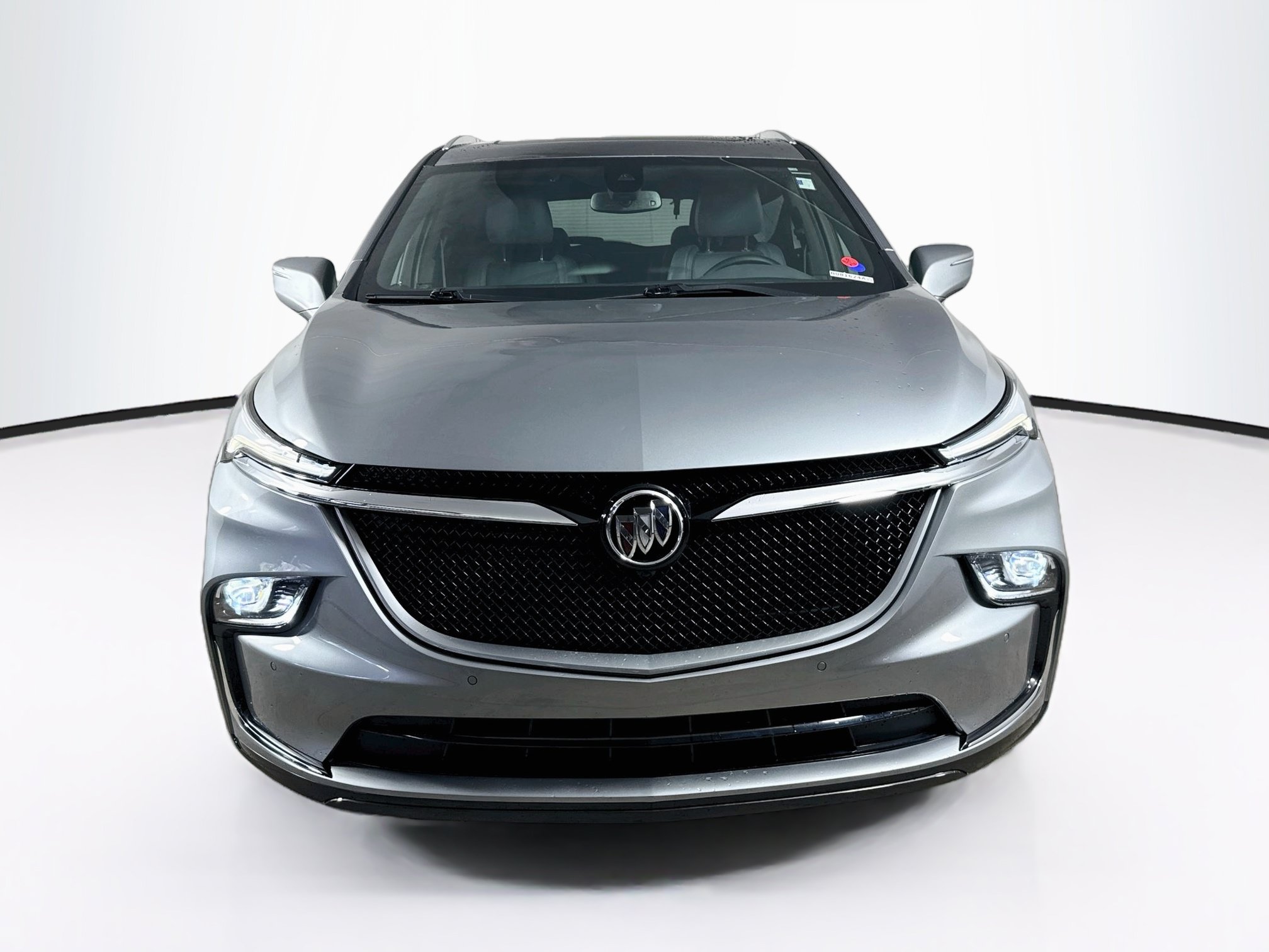 Used 2023 Buick Enclave Essence w/ Experience Buick Package FWD image 3