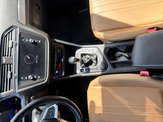 Used 2022 Volkswagen Tiguan SE AWD/4WD image 30