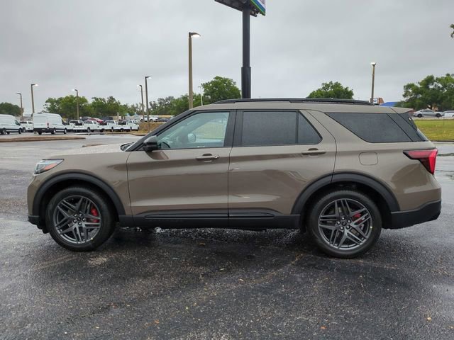 New 2026 Ford Explorer ST RWD image 8