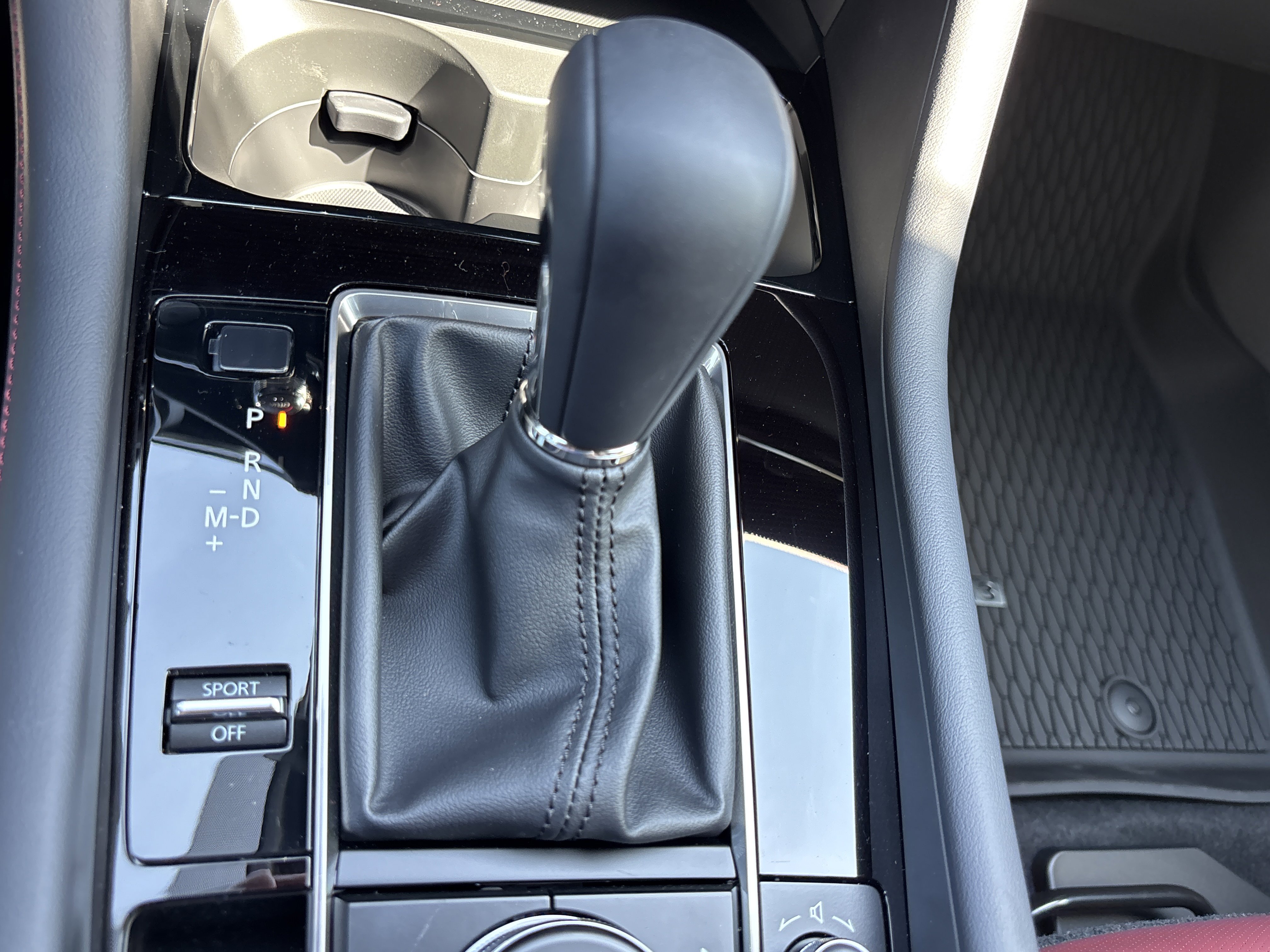 New 2026 MAZDA MAZDA3 Carbon image 38