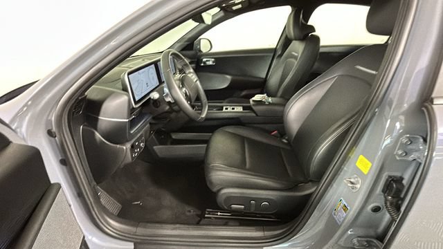 Used 2023 Hyundai Ioniq 6 SEL AWD/4WD image 10