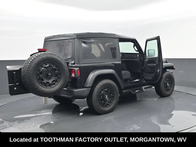Used 2021 Jeep Wrangler Sport AWD/4WD image 26