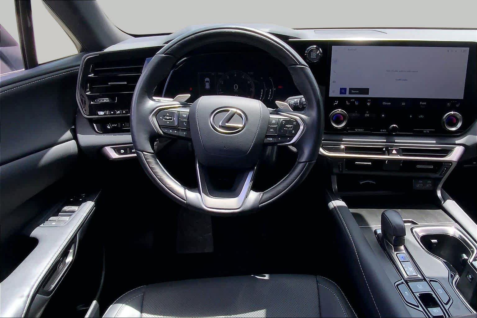 Used 2024 Lexus RX 350 Premium w/ Accessory Package (Z1) FWD image 6