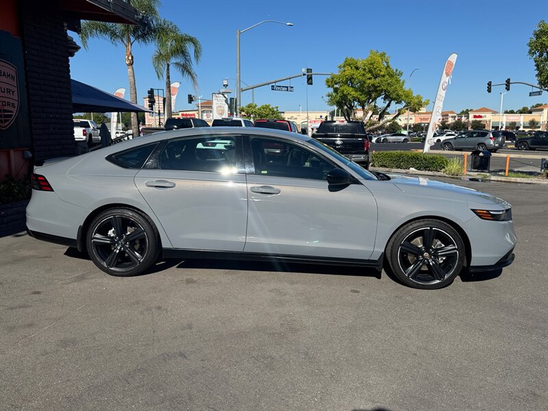 Used 2025 Honda Accord Sport-L image 20
