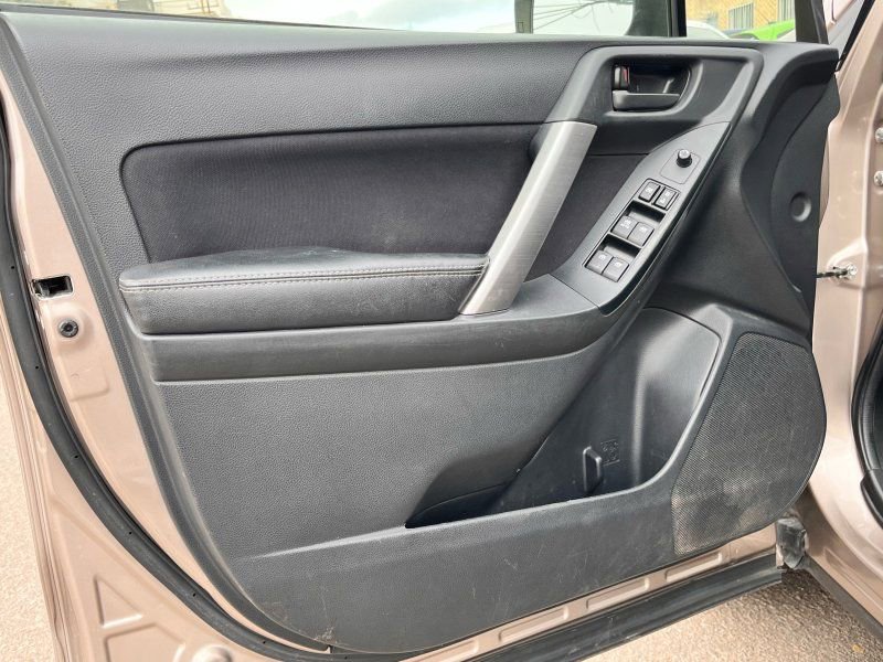 Used 2016 Subaru Forester 2.5i Premium image 9