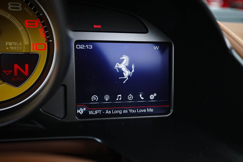 Certified 2022 Ferrari 812 GTS RWD image 30