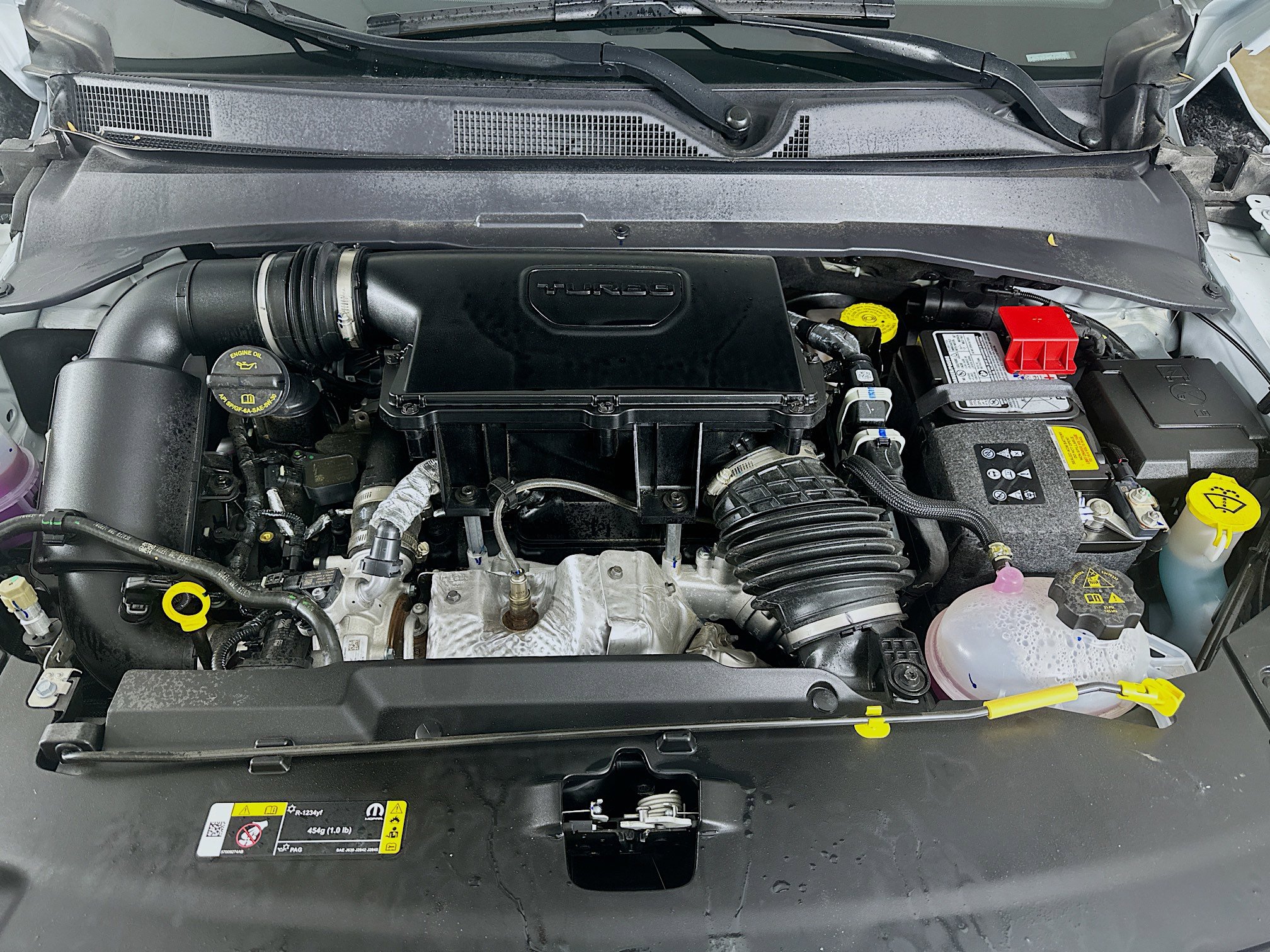 Certified 2025 Jeep Compass Latitude image 36