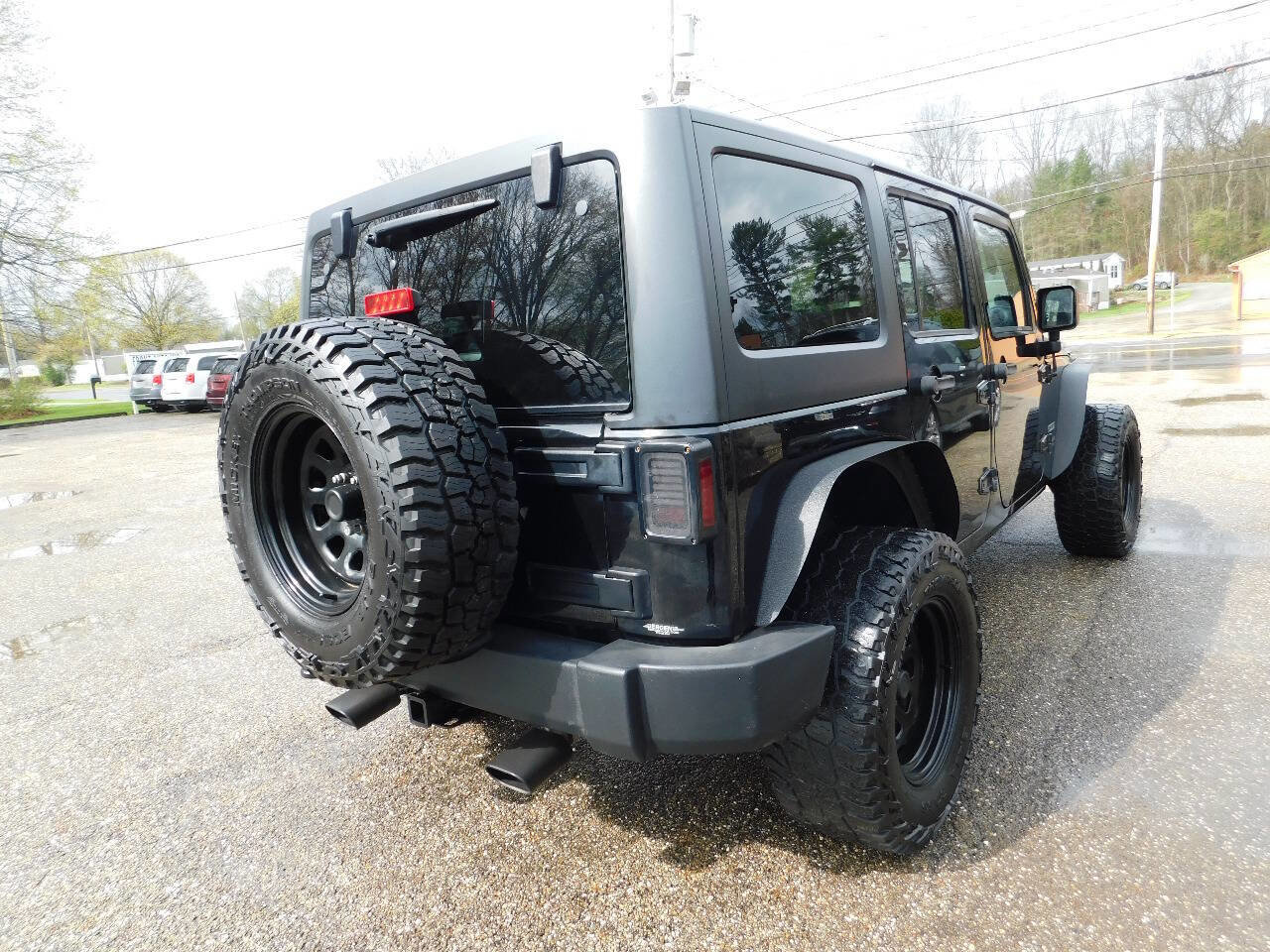 Used 2013 Jeep Wrangler Unlimited Sport image 9