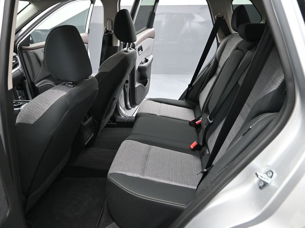 Used 2023 Nissan Rogue SV image 15