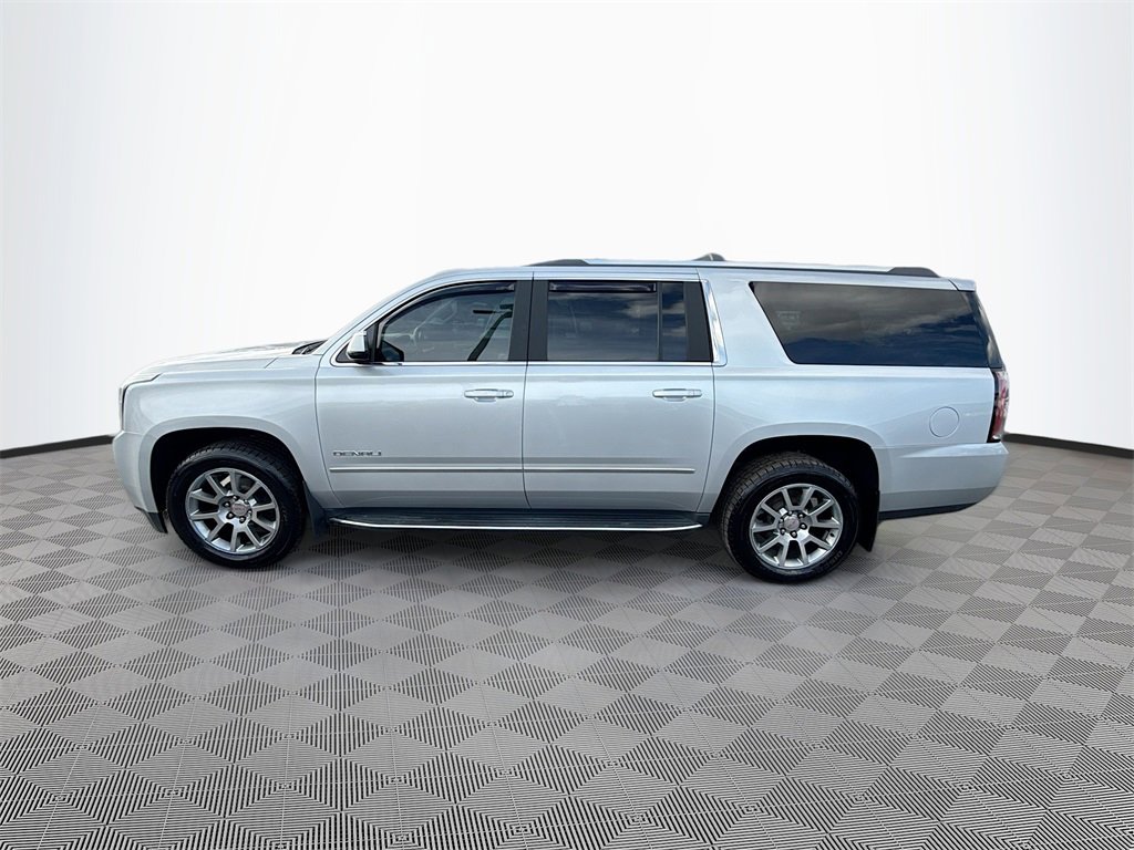 Used 2020 GMC Yukon XL Denali image 9