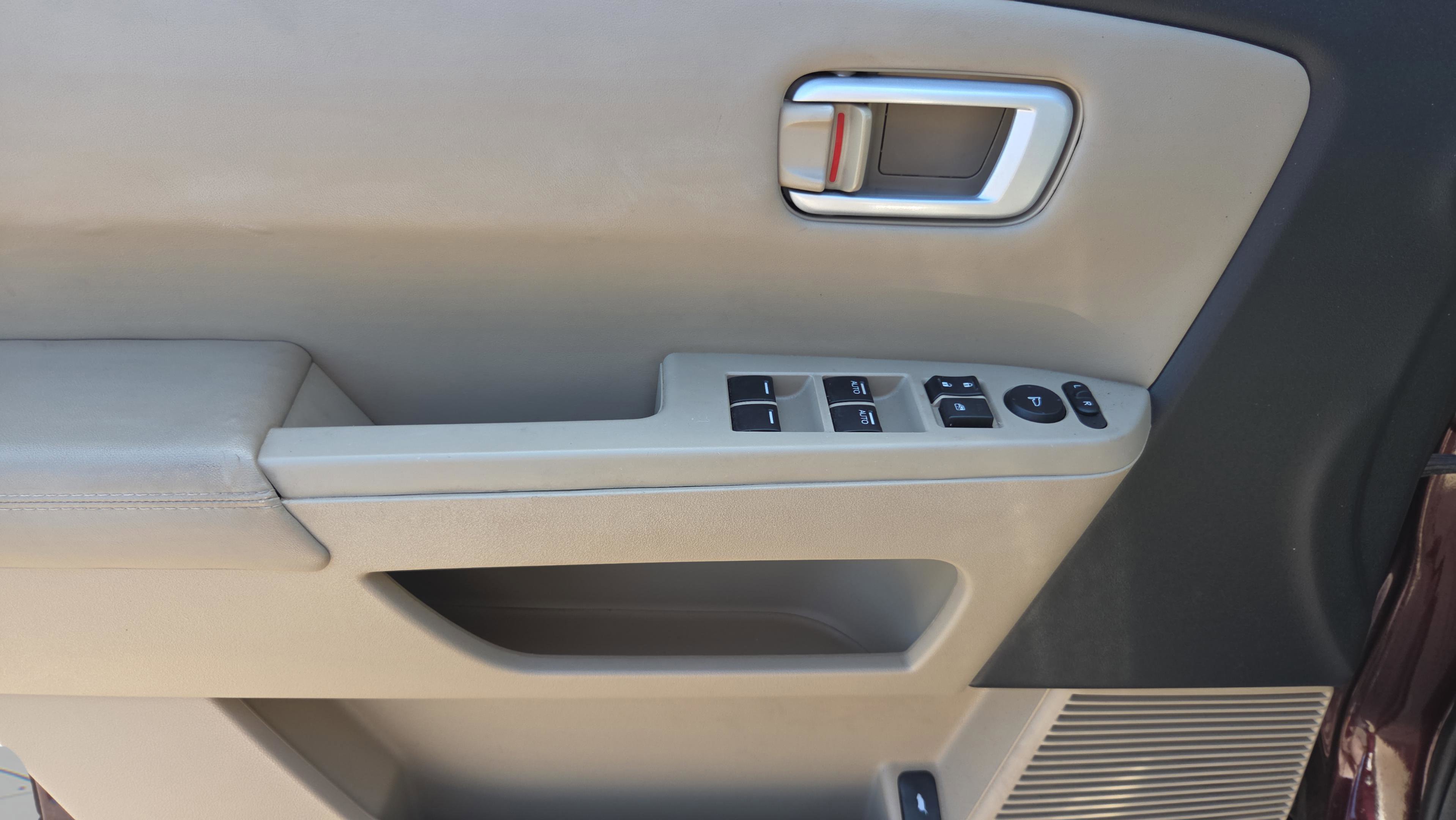 Used 2015 Honda Pilot EX-L image 23