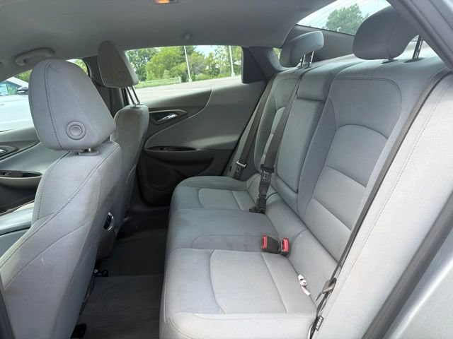 Used 2023 Chevrolet Malibu LT FWD image 13