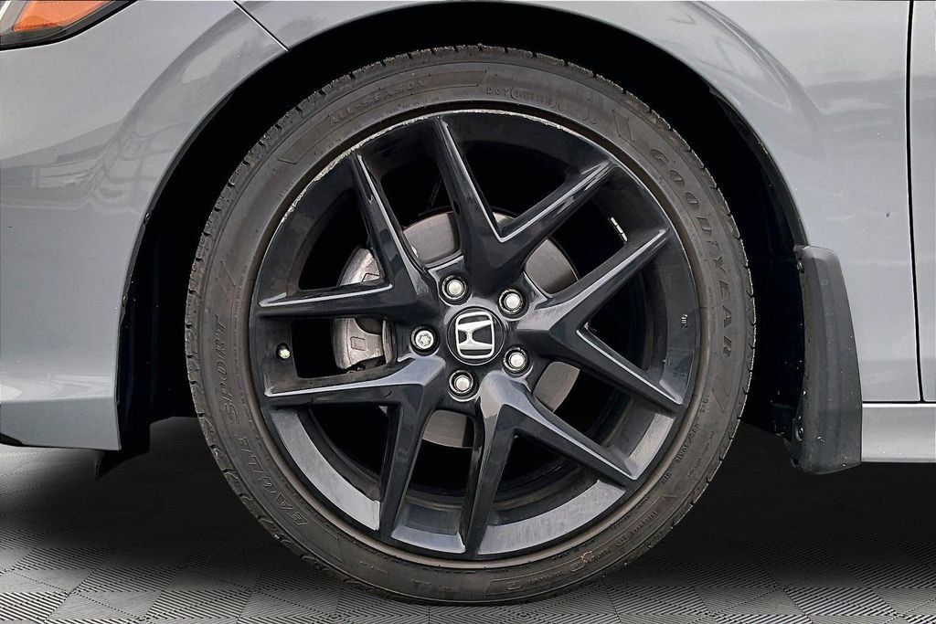 Used 2025 Honda Civic Sport image 23