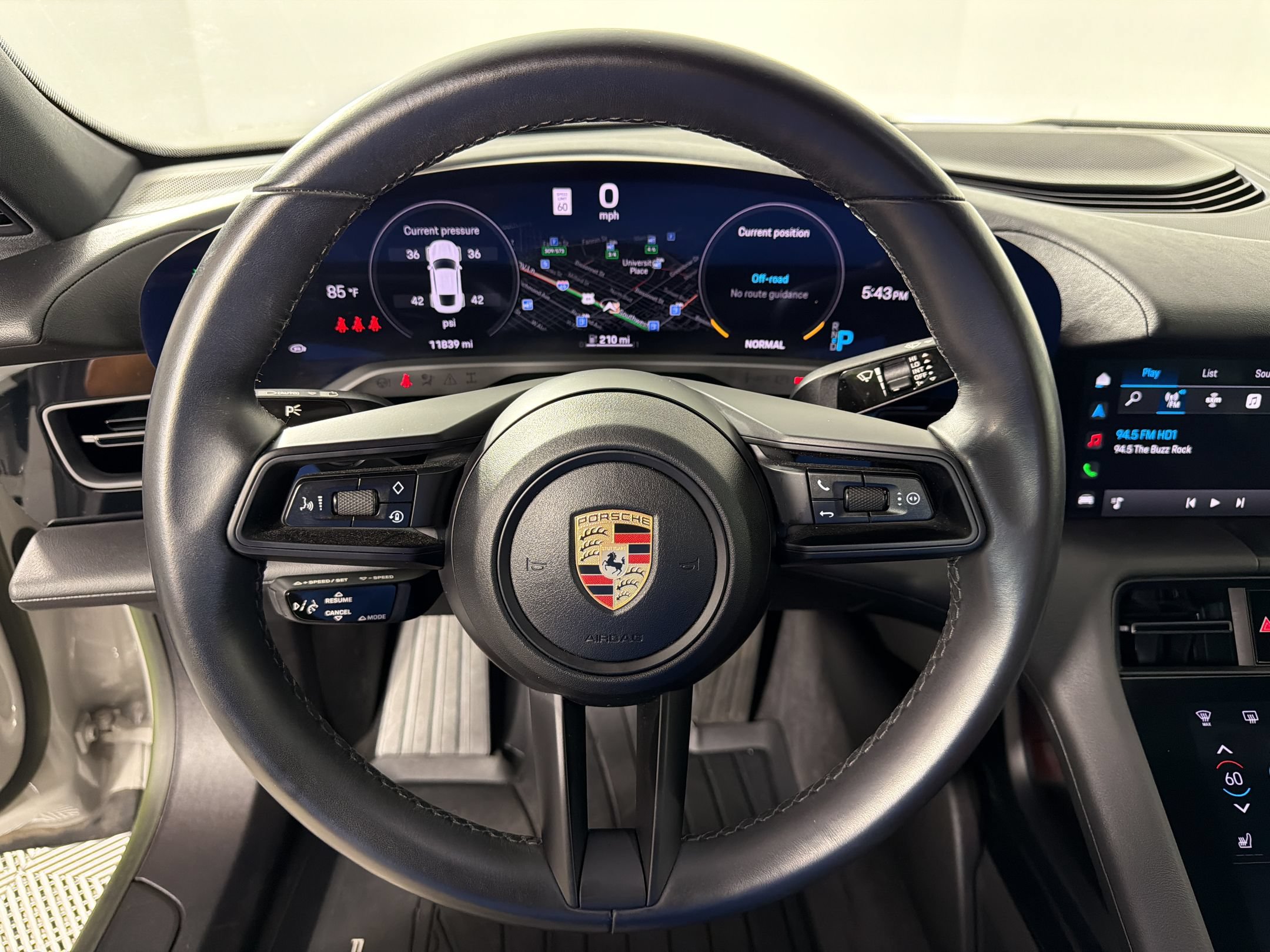 Certified 2023 Porsche Taycan w/ Premium Package RWD image 18