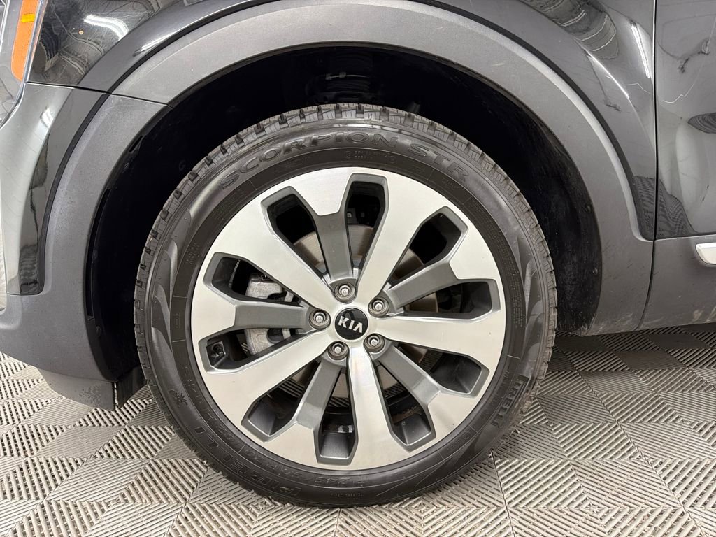 Used 2021 Kia Telluride S image 12