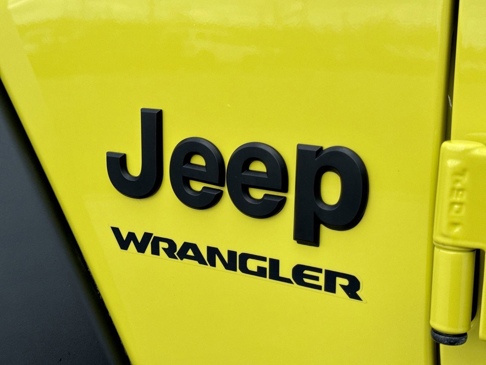 Used 2023 Jeep Wrangler Willys image 10