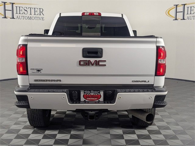 Used 2019 GMC Sierra 2500 Denali w/ Duramax Plus Package image 6