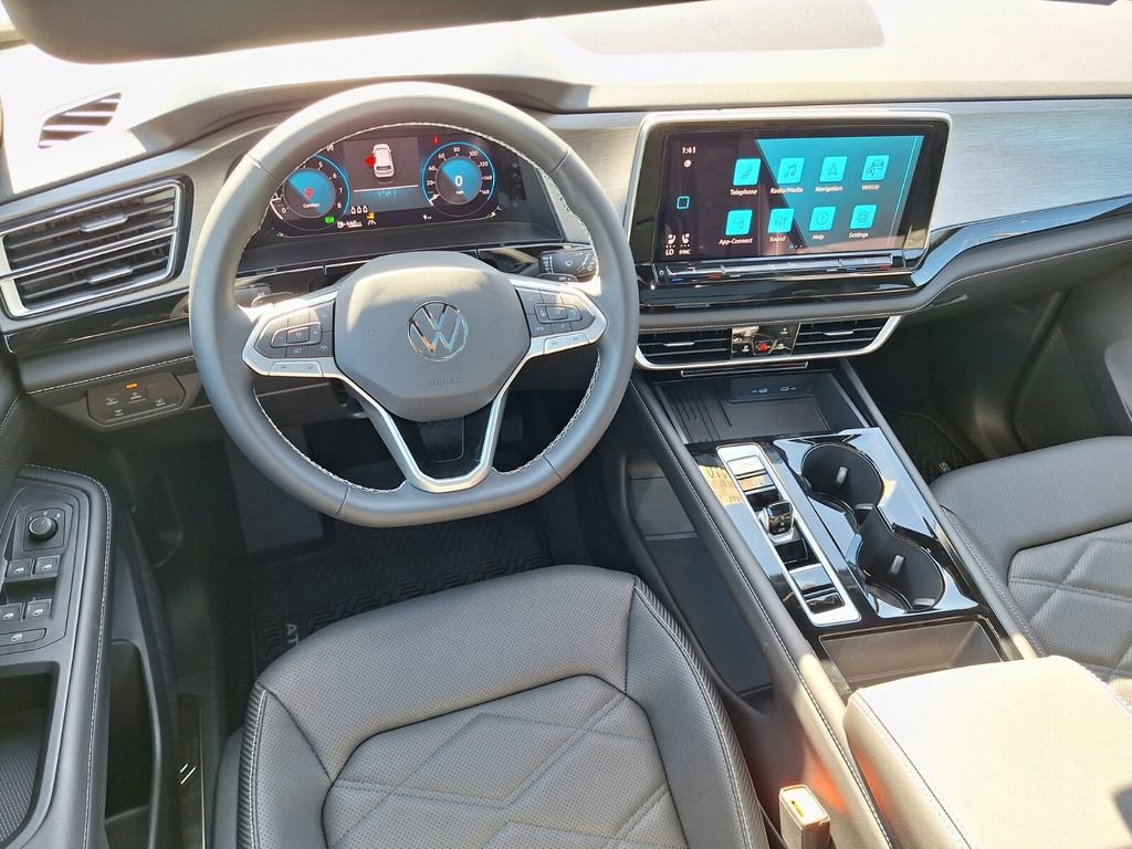 New 2026 Volkswagen Atlas Cross Sport SE image 9