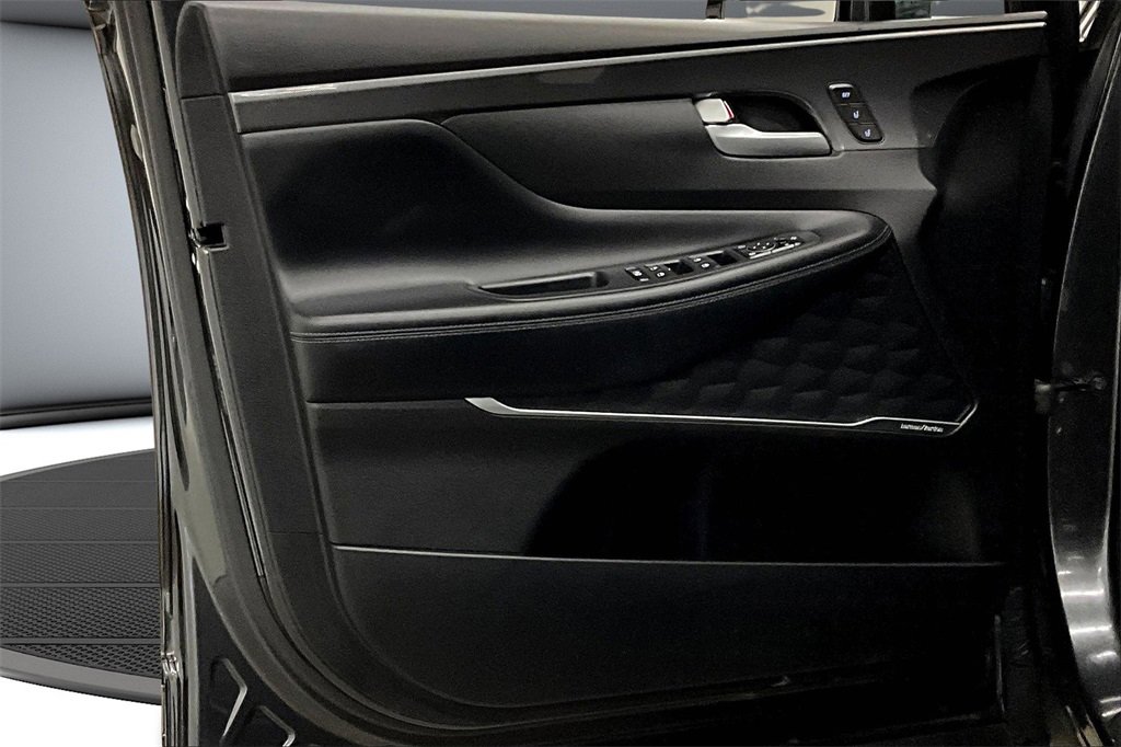 Used 2023 Hyundai Santa Fe Limited image 20