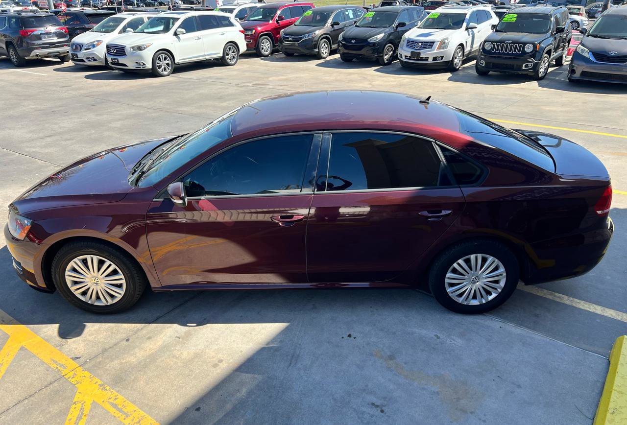 Used 2014 Volkswagen Passat 1.8T S image 8