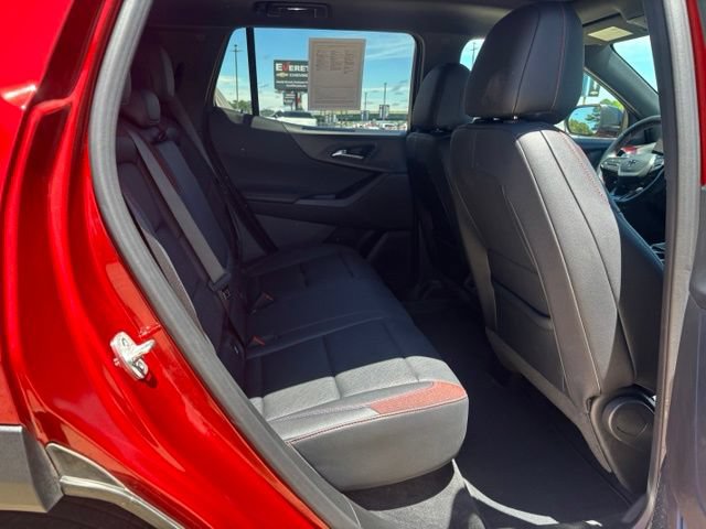 Used 2025 Chevrolet Equinox RS AWD/4WD image 14