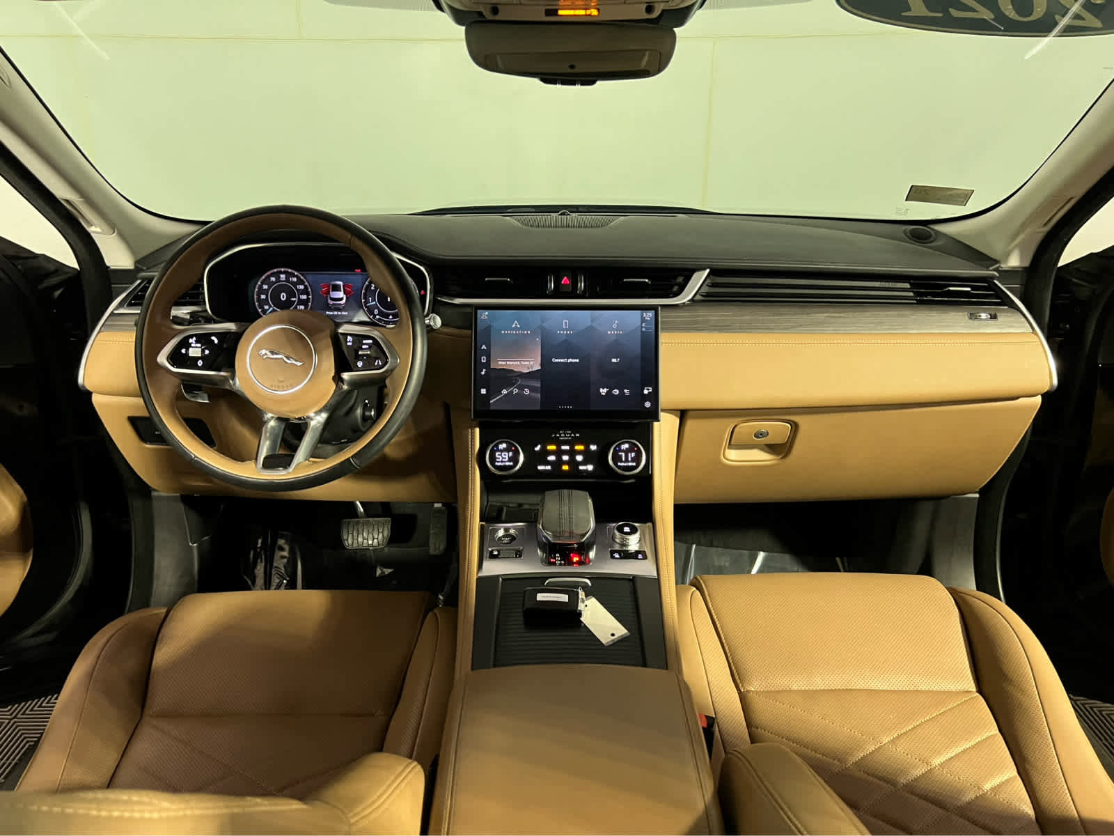 Used 2021 Jaguar F-PACE S AWD/4WD image 10