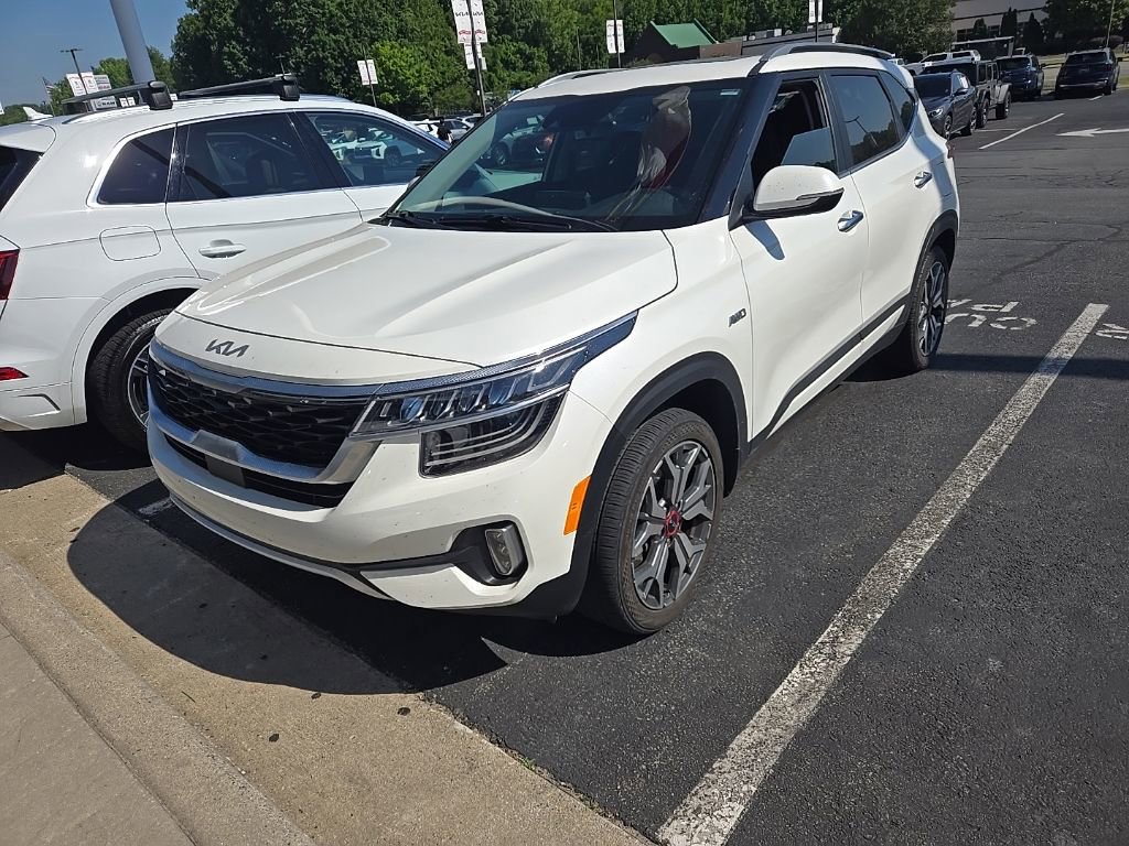 Certified 2023 Kia Seltos SX w/ SX Sunroof Package AWD/4WD image 1