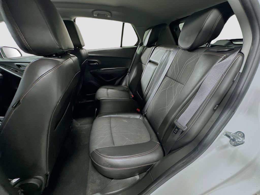 Used 2018 Chevrolet Trax LT w/ LT Convenience Package image 24