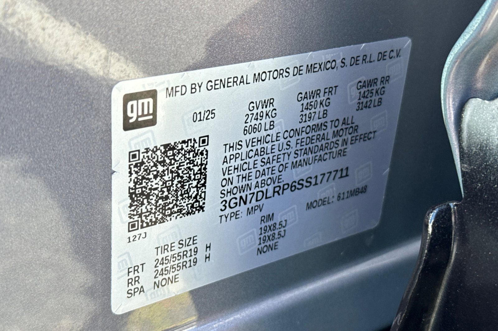 Used 2025 Chevrolet Equinox EV LT w/ Convenience Package FWD image 52