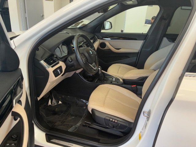 Used 2019 BMW X1 sDrive28i image 16