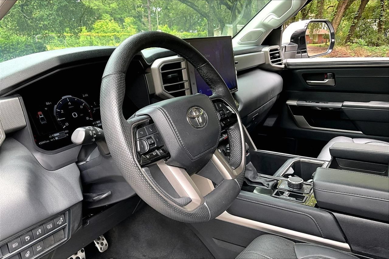 Used 2022 Toyota Tundra Limited w/ TRD Off-Road Package AWD/4WD image 14