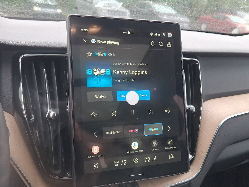 New 2027 Volvo XC60 B5 Plus AWD/4WD image 15