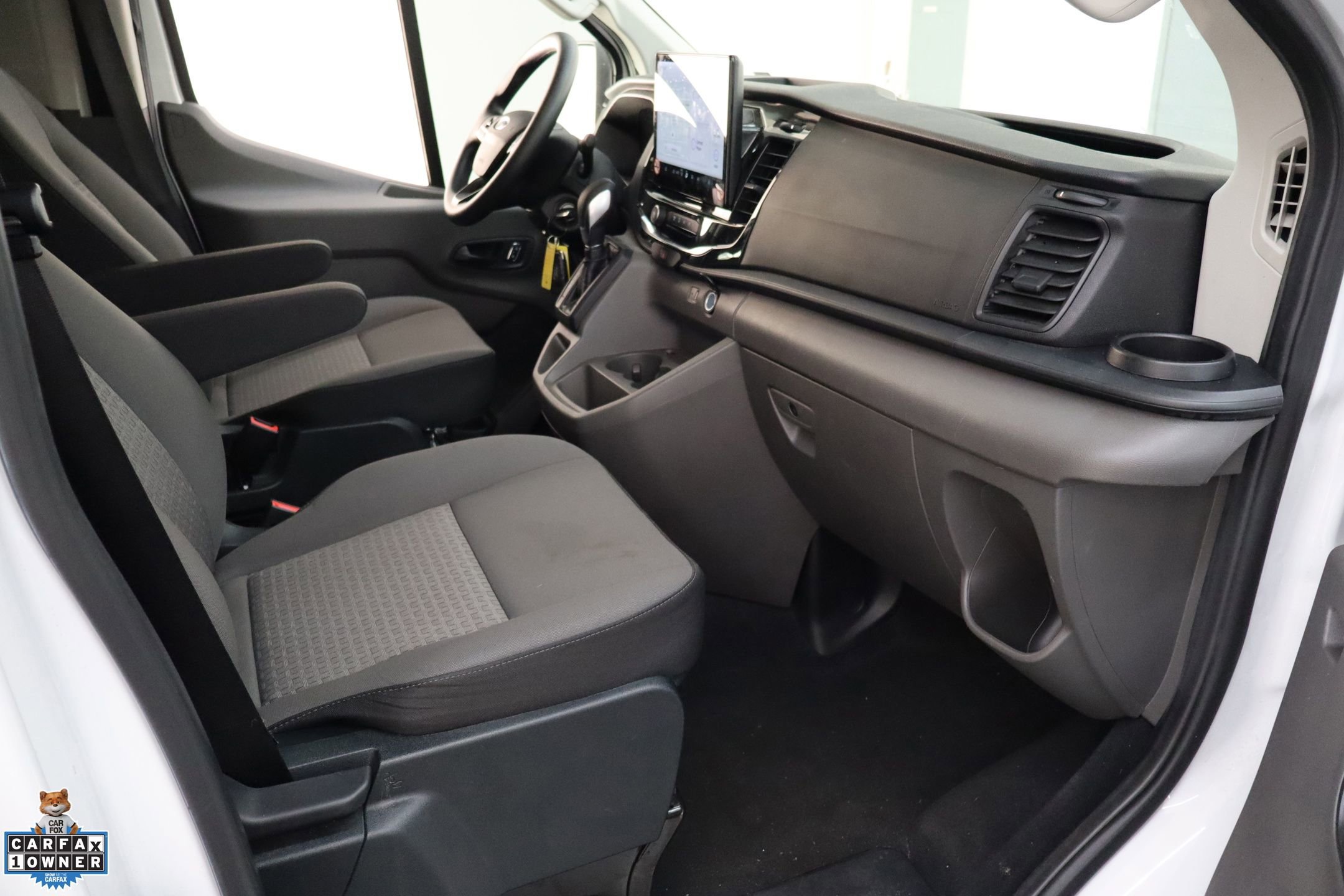 Used 2023 Ford Transit 350 XLT image 26