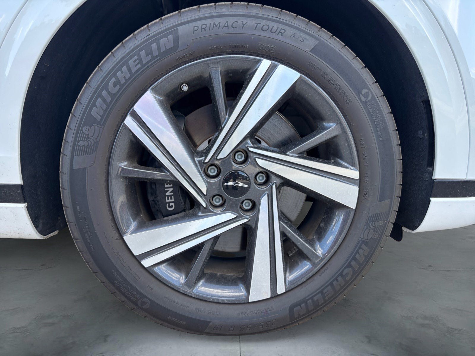 New 2026 Genesis GV70 3.5T Sport Advanced AWD/4WD image 14