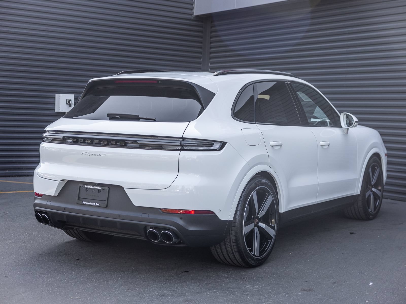 Certified 2026 Porsche Cayenne S AWD/4WD image 9