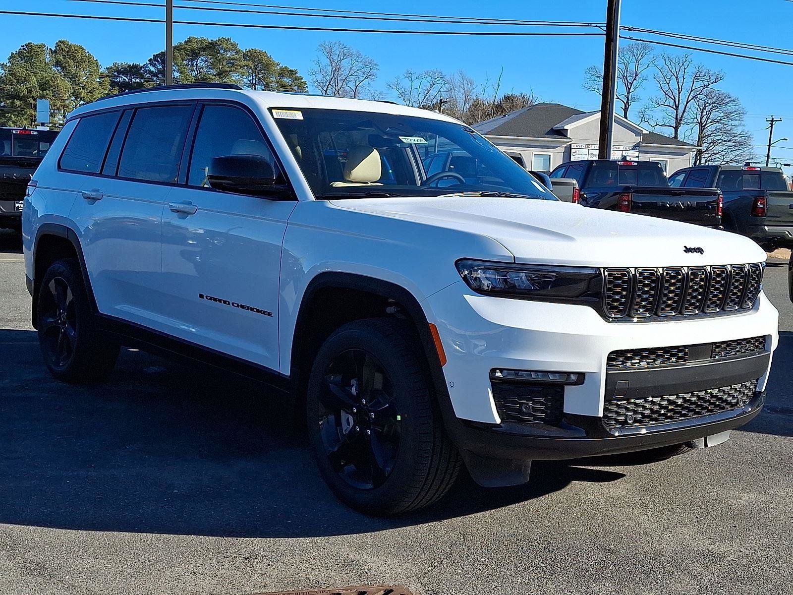 New 2025 Jeep Grand Cherokee L Limited image 2