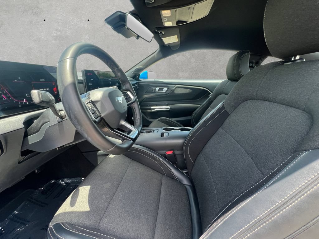 Used 2024 Ford Mustang Coupe RWD image 19