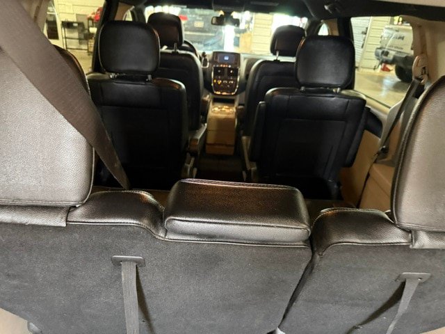 Certified 2020 Dodge Grand Caravan SXT FWD image 22
