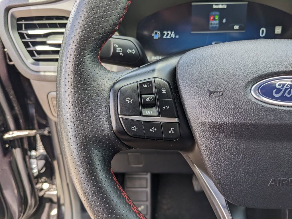 Used 2025 Ford Escape ST-Line Elite image 31