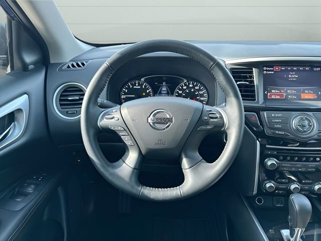 Used 2020 Nissan Pathfinder SV w/ Cargo Package image 14