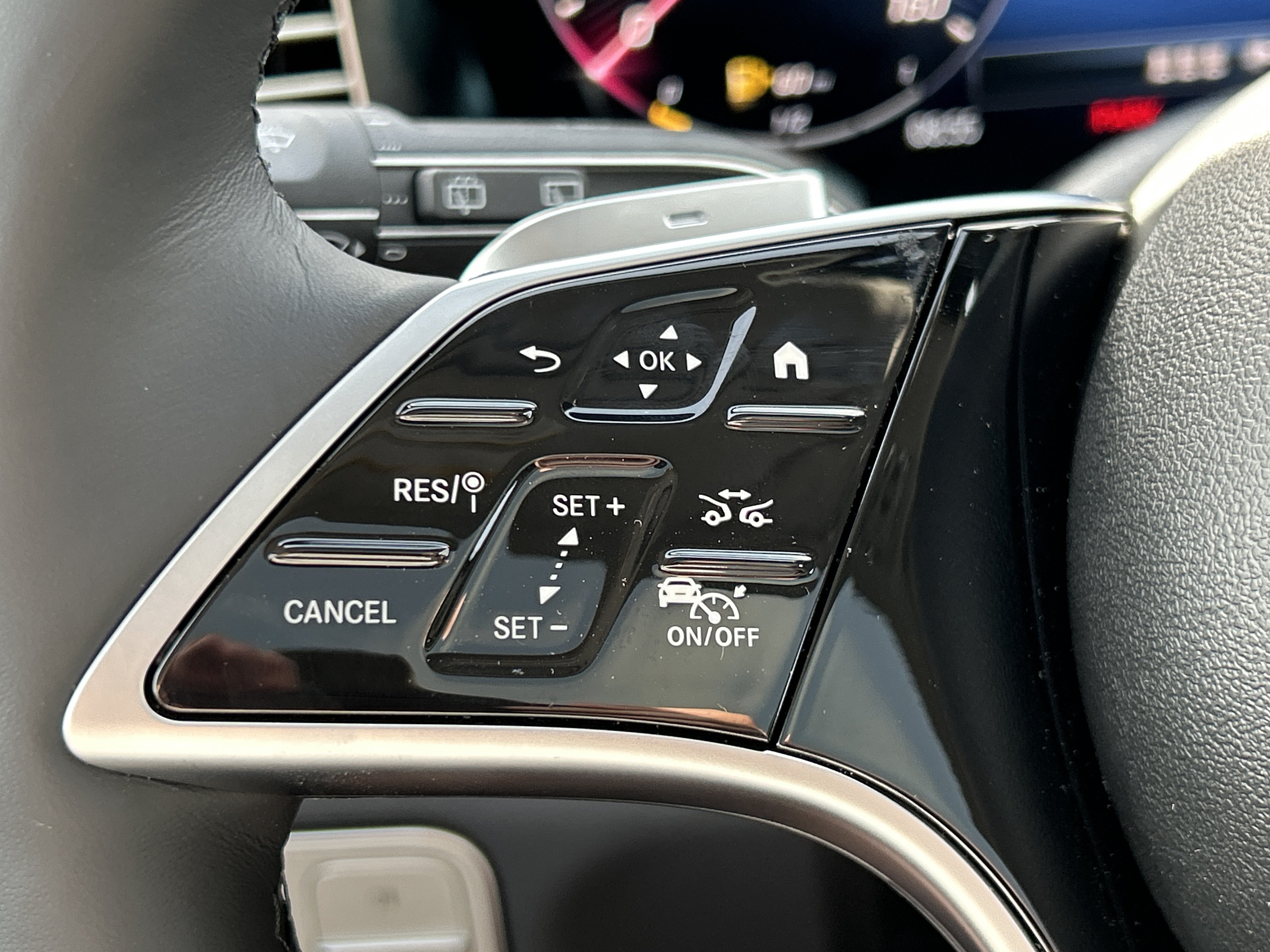 New 2026 Mercedes-Benz GLE 450 4MATIC image 24