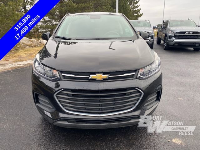 Used 2020 Chevrolet Trax LS w/ Tint and Cruise Package image 10