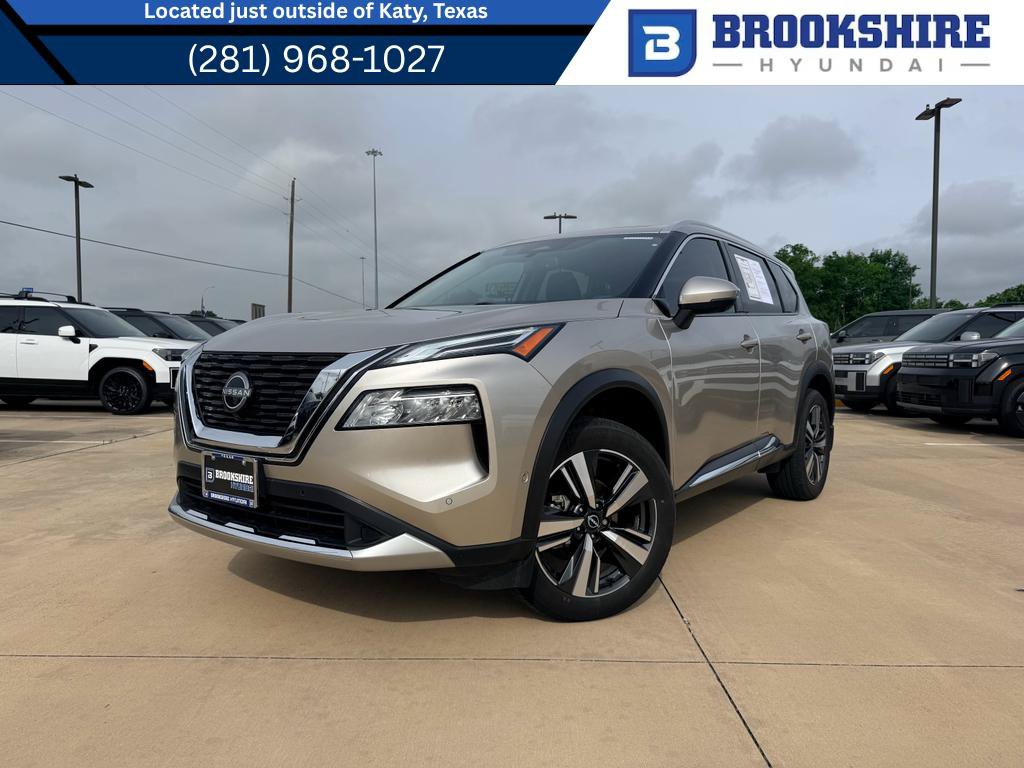 Used 2023 Nissan Rogue Platinum FWD image 1