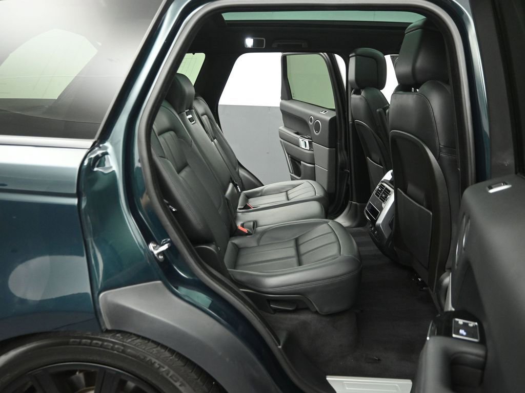 Used 2020 Land Rover Range Rover Sport HSE image 26