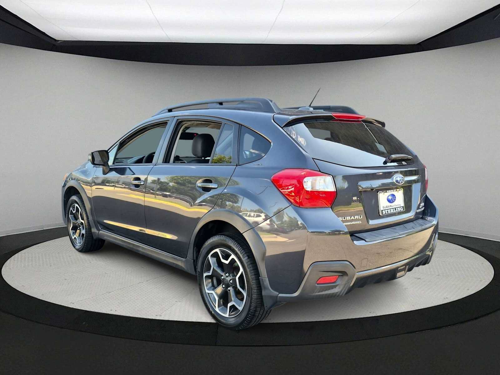 Used 2015 Subaru Crosstrek 2.0i Limited w/ Popular Package #2 AWD/4WD image 6