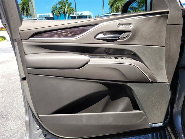 Certified 2022 Cadillac Escalade ESV Sport w/ Touring Package RWD image 38