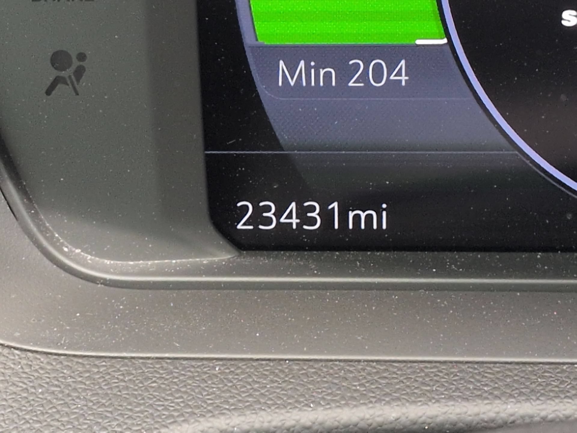 Certified 2022 Chevrolet Bolt EUV LT w/ Convenience Package FWD image 12