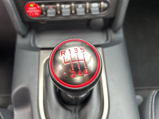 Used 2016 Ford Mustang Shelby GT350 w/ Technology Package image 21