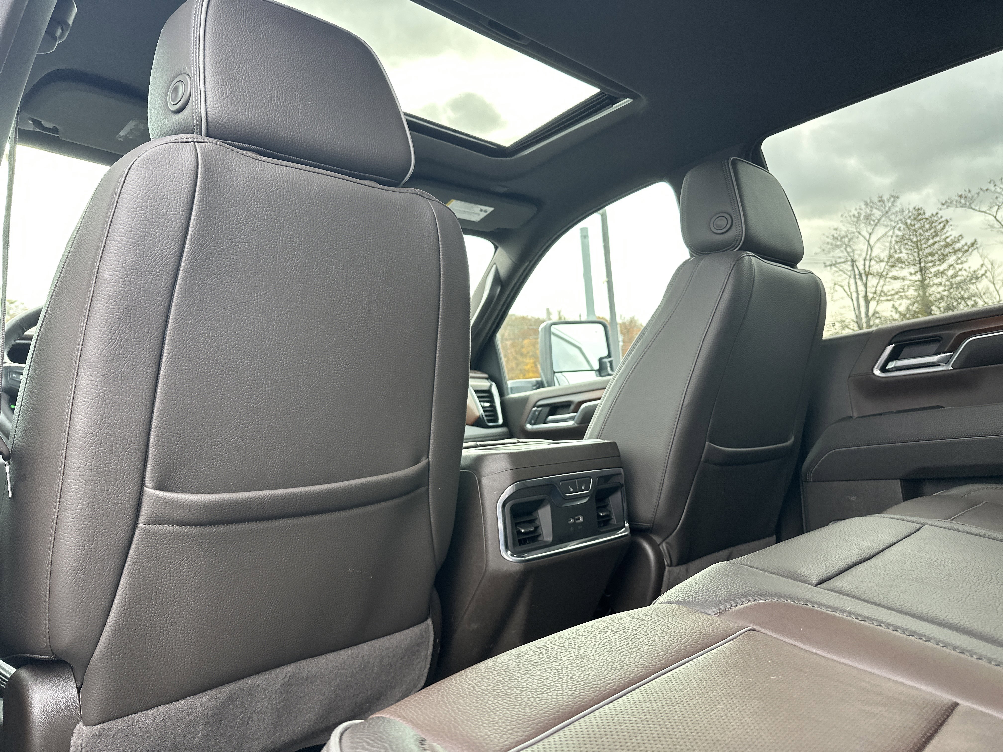 Certified 2024 GMC Sierra 2500 Denali w/ Denali Reserve Package image 29